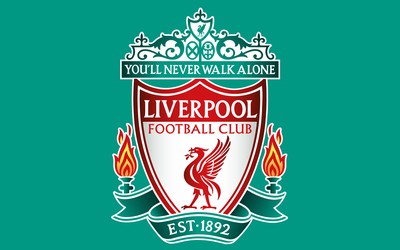 亿兆电竞快讯-莱万妻子庆祝进球瞬间